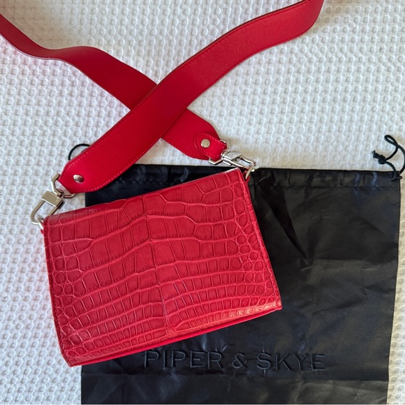 Piper and Skye red leather crossbody bag - Picture 5 of 11